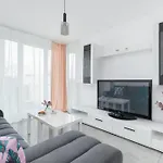 Apartment Perlowa Przystan By Renters *