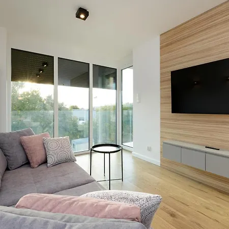 Perlowa Przystan By Renters Apartment