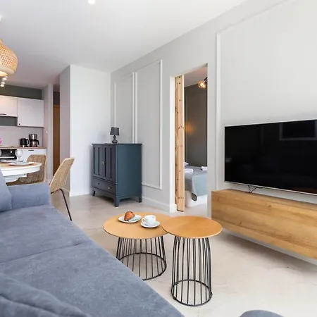 Apartment Perlowa Przystan By Renters