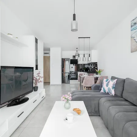 Perlowa Przystan By Renters Appartamento